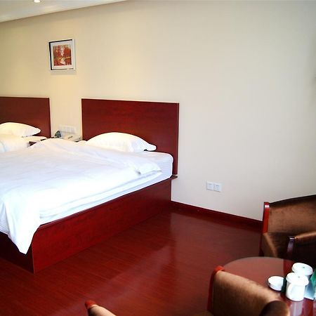 Greentree Inn Jiangsu Suzhou International Film City South Jinshan Road Express Hotel Exterior photo